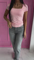 BASIC T-shirt with square neckline - soft pink